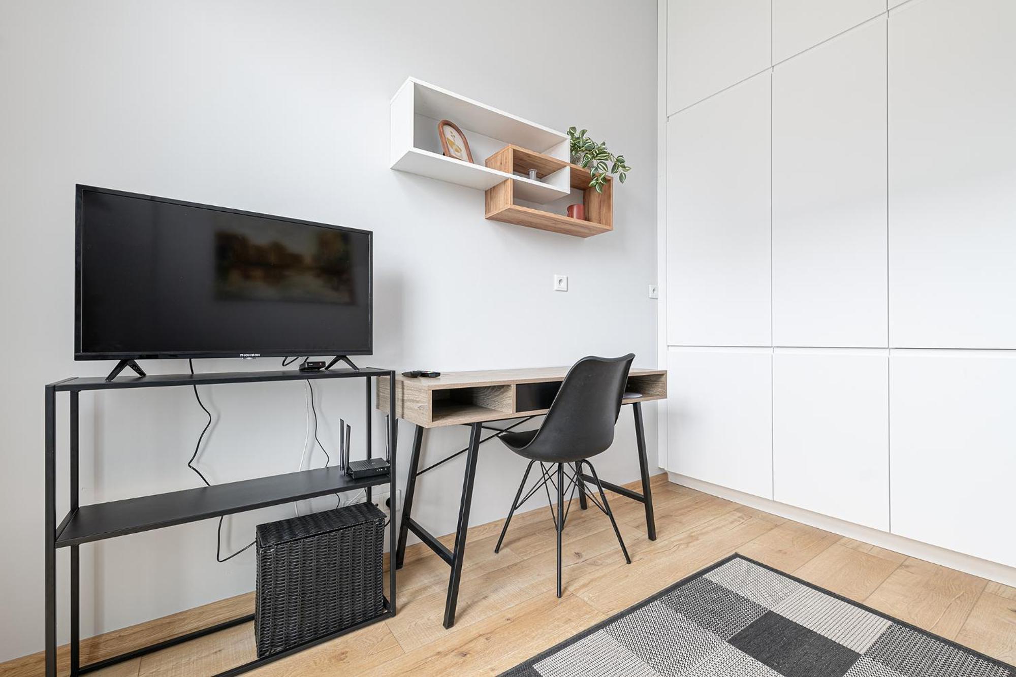 Appartement Rentplanet - Wiktoryn Warschau